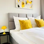 Belisima I - Krautinsel I Chiemsee I Modern Mit Seeblick I 2 Balkone I 2 Schalfzimmer I Waschmaschine I Parkplatz I Naehe Baecker דירה רימסטינג