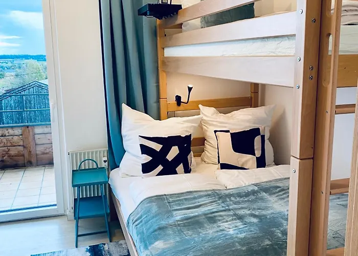 Appartement Belisima I - Krautinsel I Chiemsee I Modern Mit Seeblick I 2 Balkone I 2 Schalfzimmer I Waschmaschine I Parkplatz I Naehe Baecker *