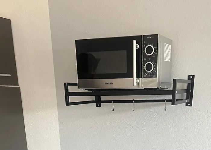 Belisima I - Krautinsel I Chiemsee I Modern Mit Seeblick I 2 Balkone I 2 Schalfzimmer I Waschmaschine I Parkplatz I Naehe Baecker *