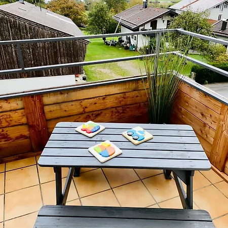 Apartment Krautinsel Mit Seeblick
