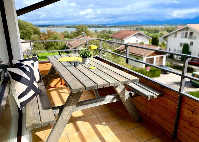 Belisima I - Krautinsel I Chiemsee I Modern Mit Seeblick I 2 Balkone I 2 Schalfzimmer I Waschmaschine I Parkplatz I Naehe Baecker Apartmán Rimsting