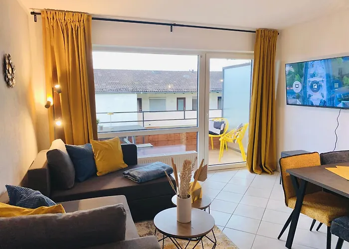Belisima I - Krautinsel I Chiemsee I Modern Mit Seeblick I 2 Balkone I 2 Schalfzimmer I Waschmaschine I Parkplatz I Naehe Baecker